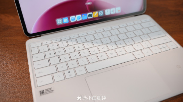 OPPO Pad 4 Pro уже красуется на студийных фото: первый взгляд
