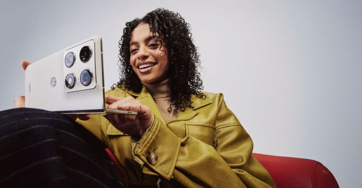 Анонс Motorola Razr Fold – 