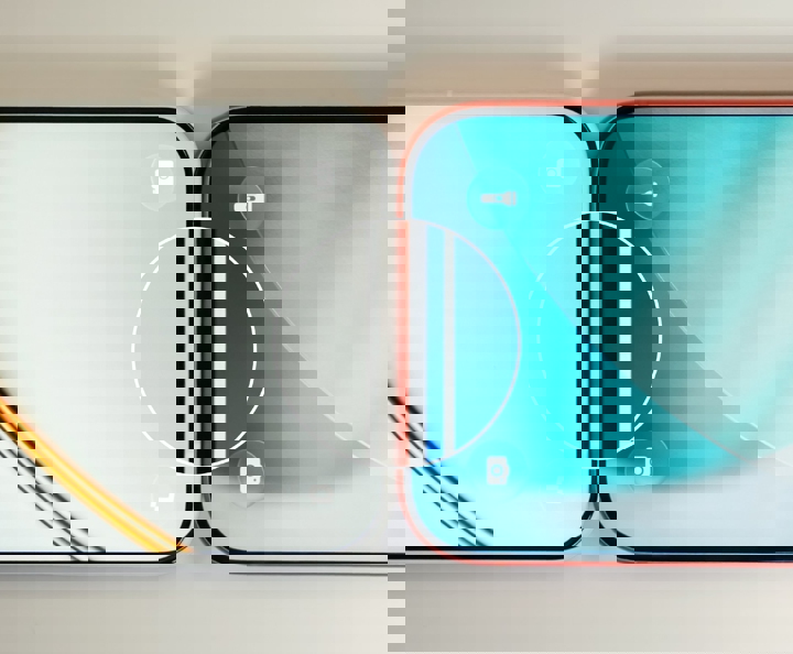 Новый чемпион безрамочности? Рамки OnePlus 15T сравнили с iPhone 17 Pro