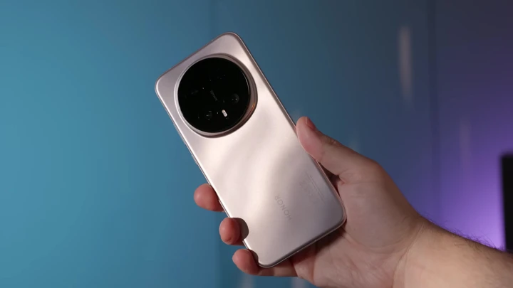 Обзор Honor Magic 8 Pro: уютный флагман