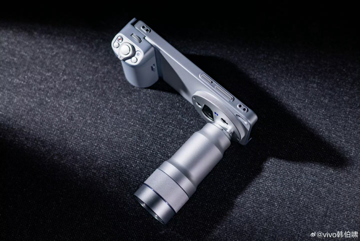 Впечатляющие примеры фото с камер Vivo X300 Ultra