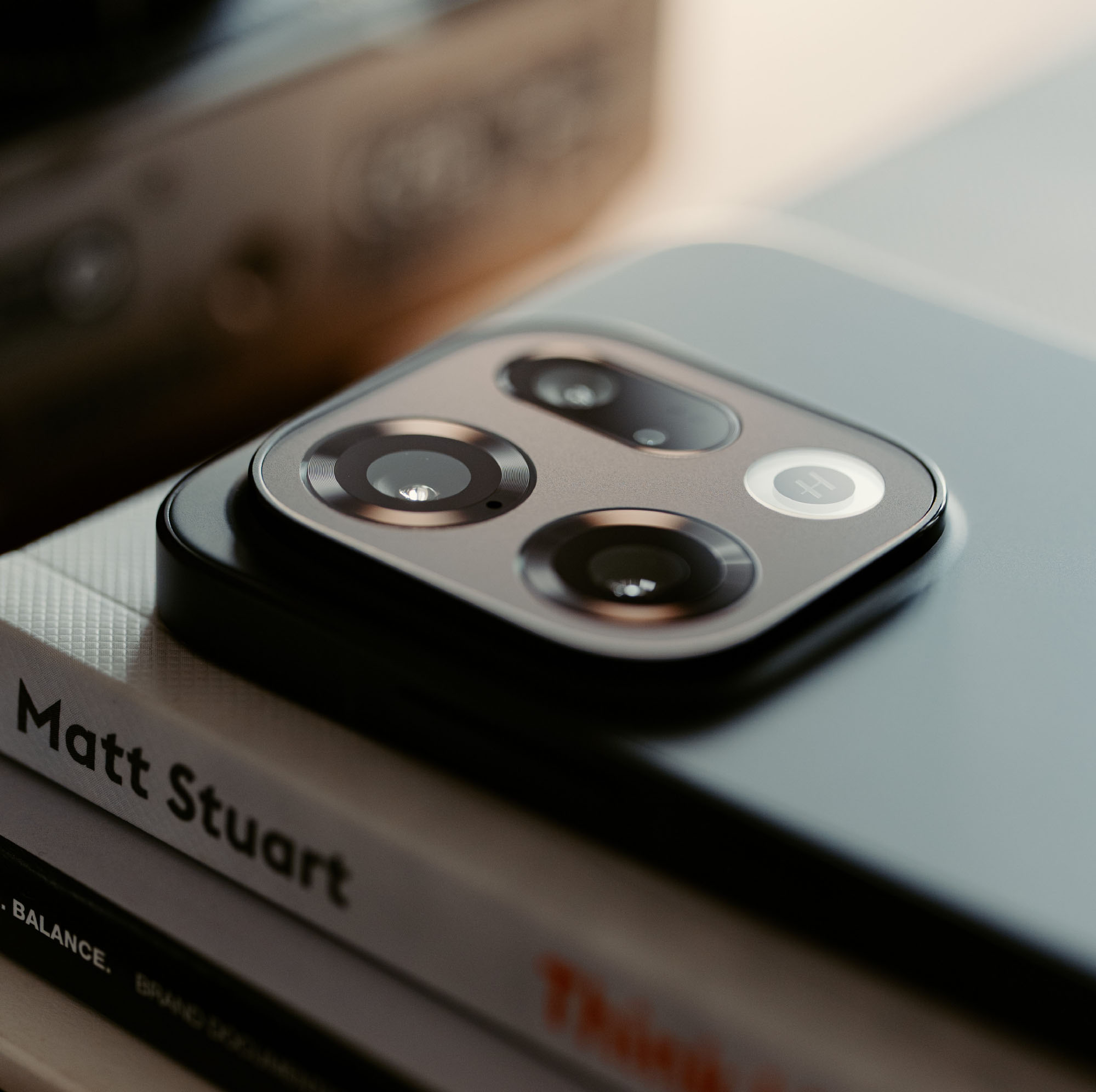 OPPO Pad mini и Find X9S Pro на подходе: цвета, наборы памяти и начинка