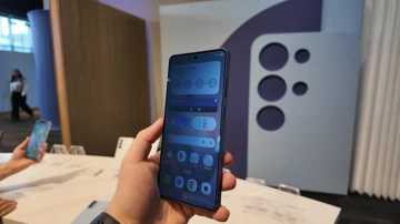 Samsung начала расследование касательно жалоб на экран Galaxy S26 Ultra