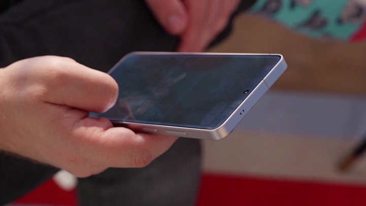 Обзор Samsung Galaxy S26 Ultra: он убивает ваши глаза