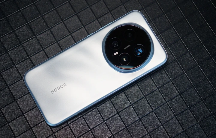 Honor Magic 8 Pro на AliExpress без пошлин и почти вдвое дешевле розницы