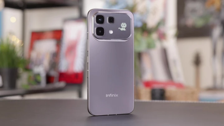 Обзор Infinix Note 60 Pro: первый Infinix со Snapdragon и котиком