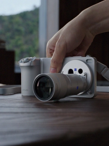 Царский фотонабор Vivo X300 Ultra распаковали на видео