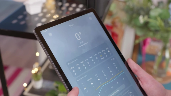 Обзор Honor Pad X8b: металлический планшет за копейки