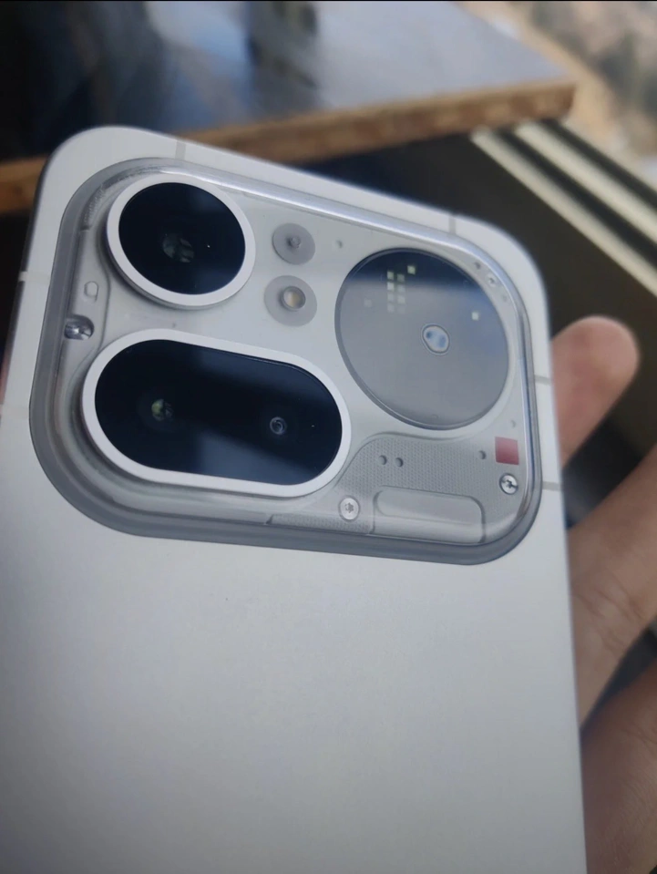 Первые покупатели Nothing Phone (4a) Pro начали сообщать о проблемах