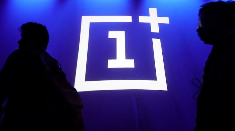 OnePlus резко снижает присутствие в Индии