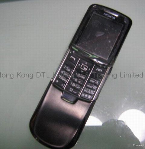 Клон Nokia 8800