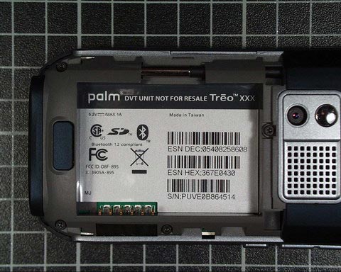 Коммуникатор Palm Treo 755p одобрен FCC