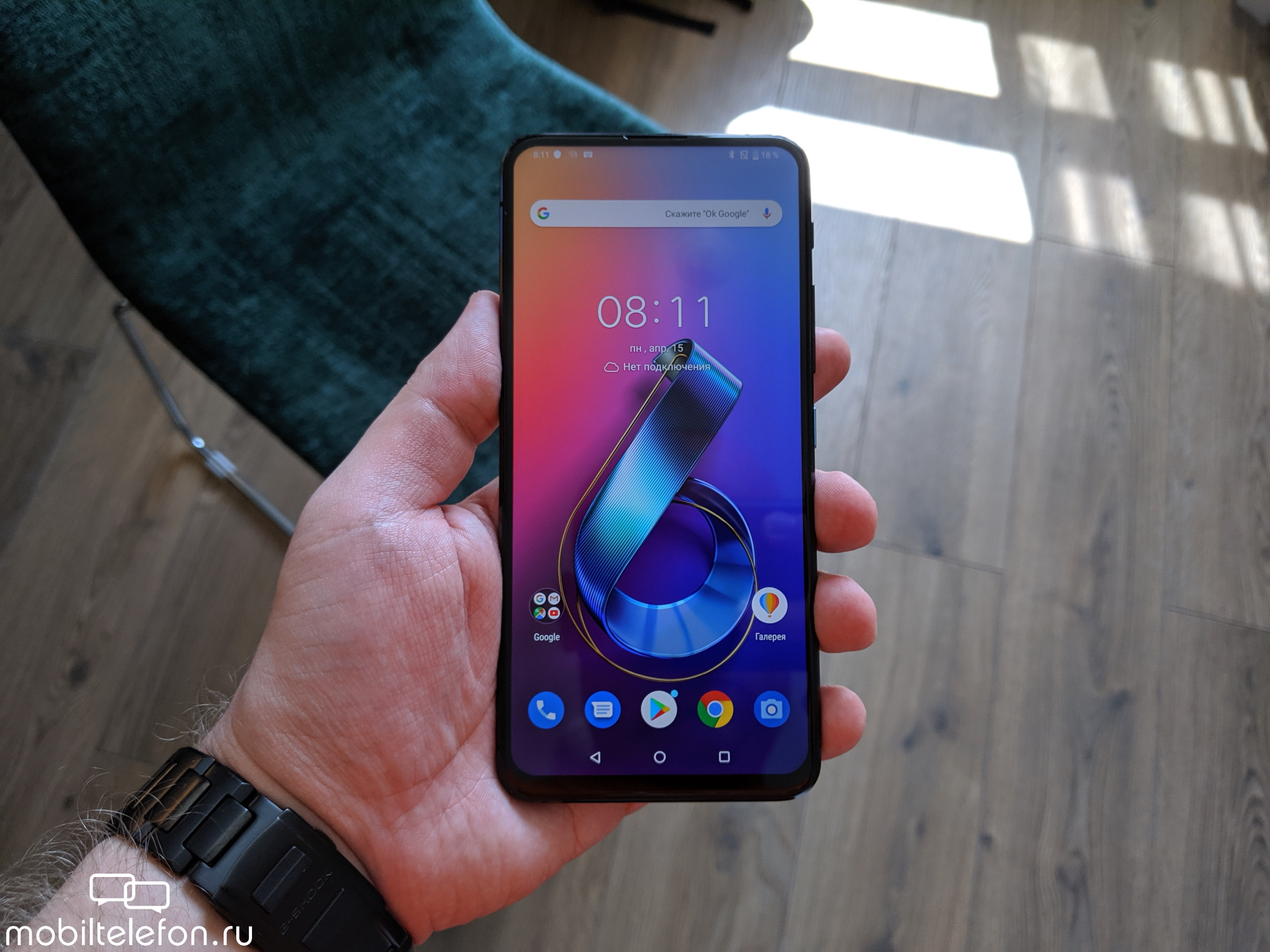 Российская цена и дата старта предзаказа ASUS Zenfone 6