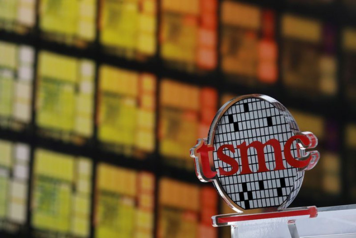 TSMC     : A13  Kirin 895?