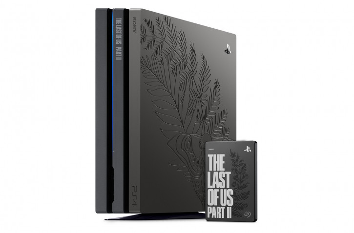 Sony  PlayStation 4 Pro   Last Of Us. Part II