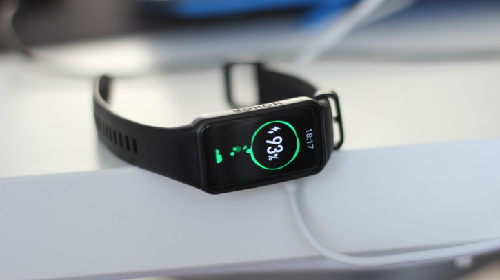 Honor Band 6: ,  -