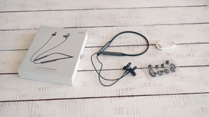  Vivo Wireless Sport Earphones: LDAC  