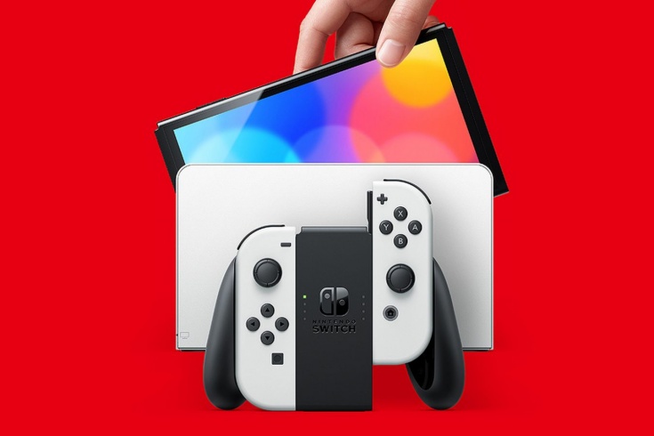 Nintendo Switch догоняет PS4 по продажам и готовится занять её место