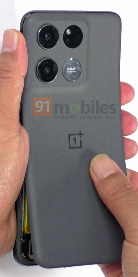 OnePlus Ace Racing Edition показался на фото: тот самый IPS-середняк