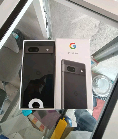 Google Pixel 7a можно купить до анонса: фото и цена