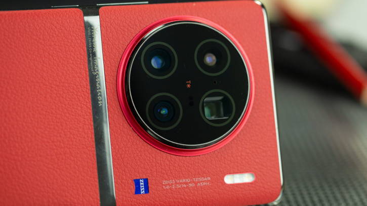 Два фотофлагмана и Танос: новые секреты камер трио Vivo X100