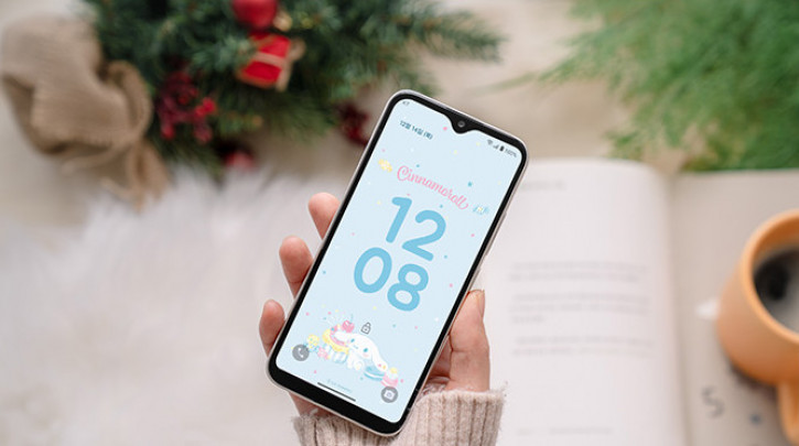 iPhone, Samsung, Pixel:    . 2024 