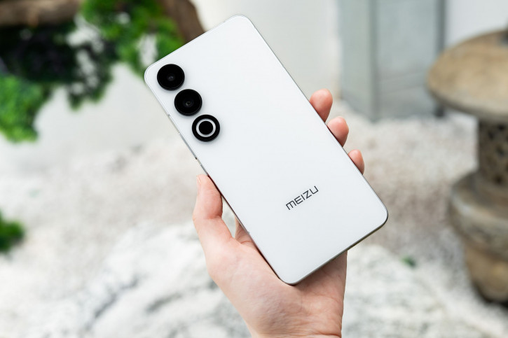 Meizu 22          