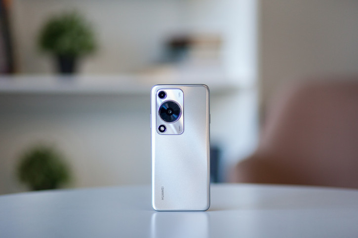 Huawei nova Y63:    Snapdragon  6000 