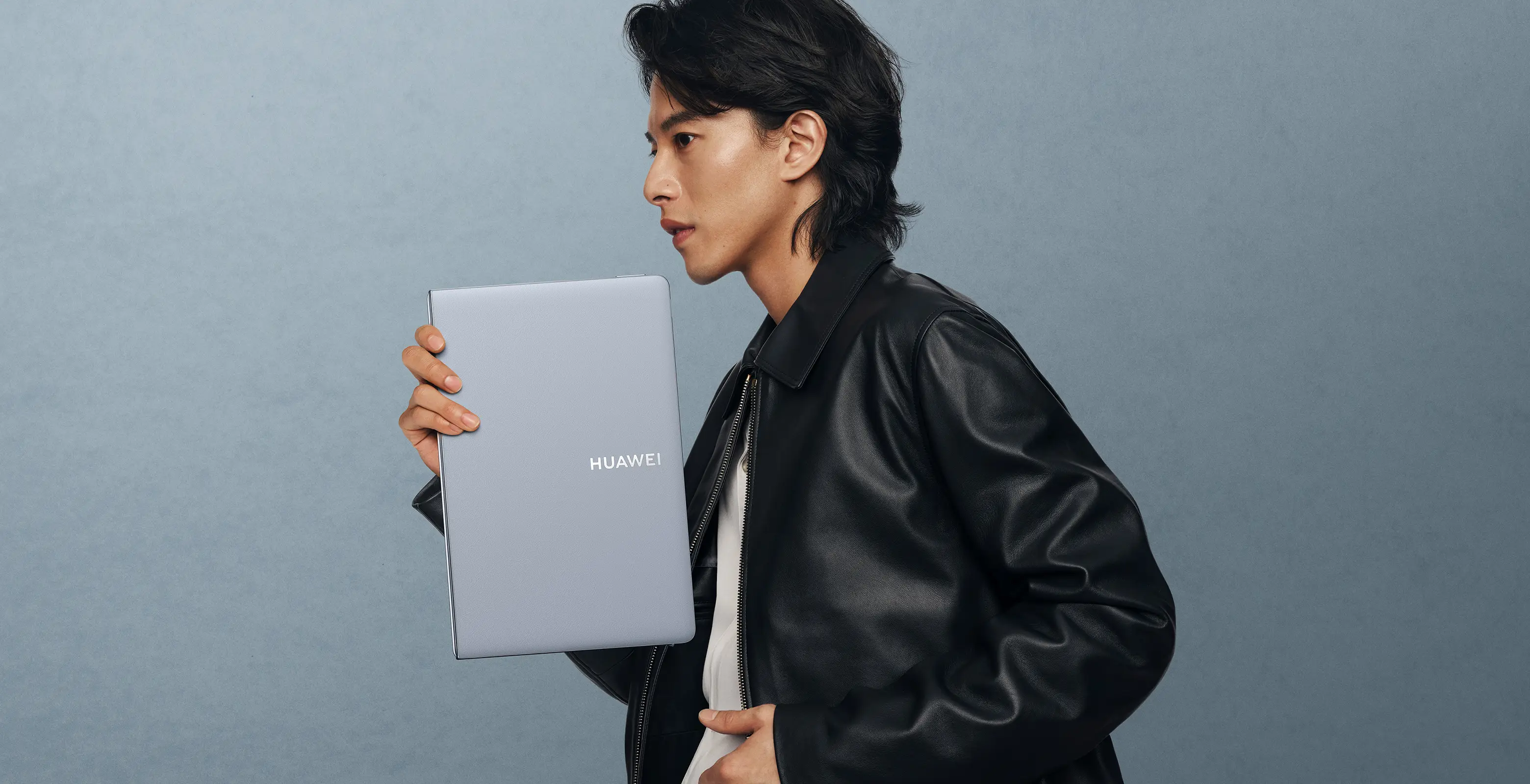 Анонс Huawei MateBook Fold – ноутбук с огромным складным экраном
