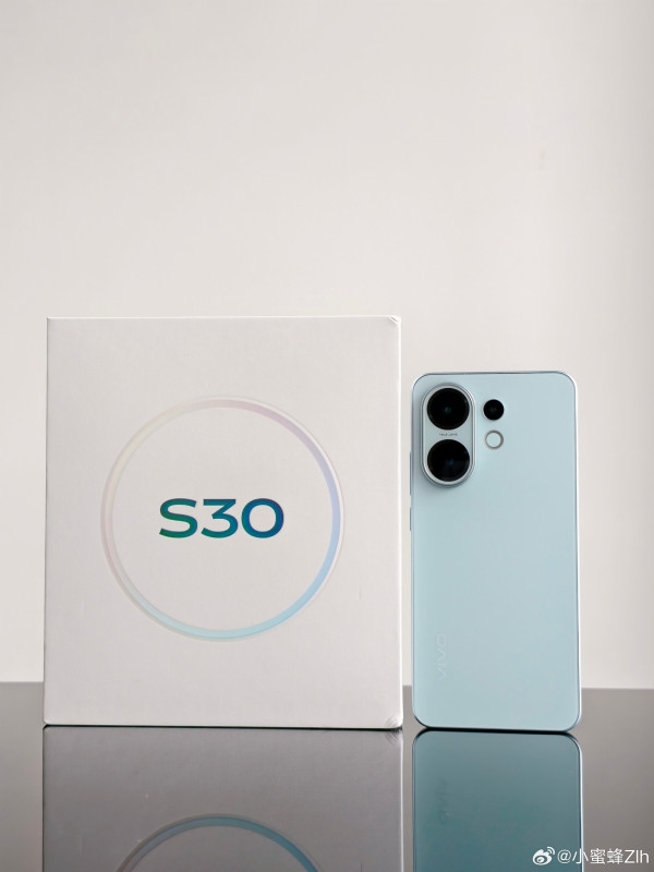 Vivo S30  S30 Pro mini      