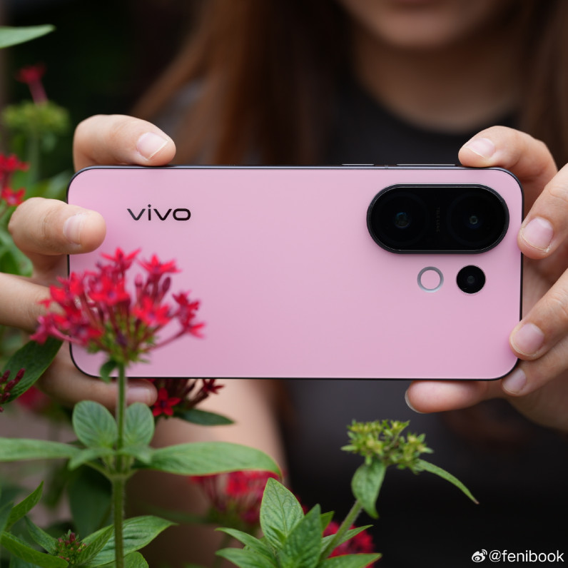 Vivo S30  S30 Pro mini      