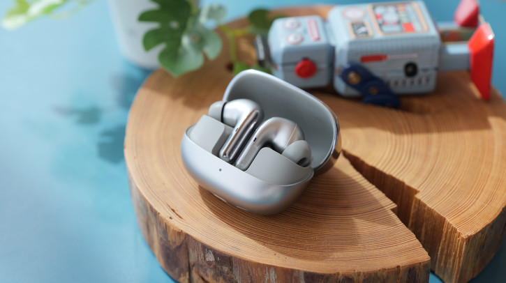  Xiaomi Buds 5 Pro:   