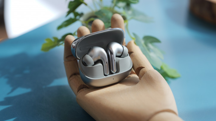  Xiaomi Buds 5 Pro:   