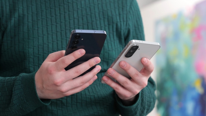  Samsung Galaxy A56:   ?