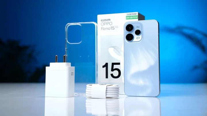 OPPO Reno 15 доступен вполовину дешевле розницы