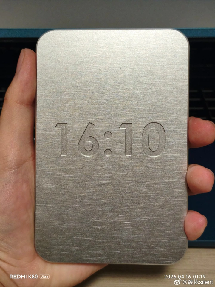 OPPO готовит широкоэкранный флагман с батареей 7000 мАч