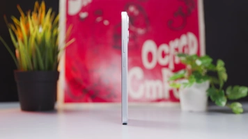 Обзор iQOO Z11x 5G: двое суток в кармане, IP69 в придачу