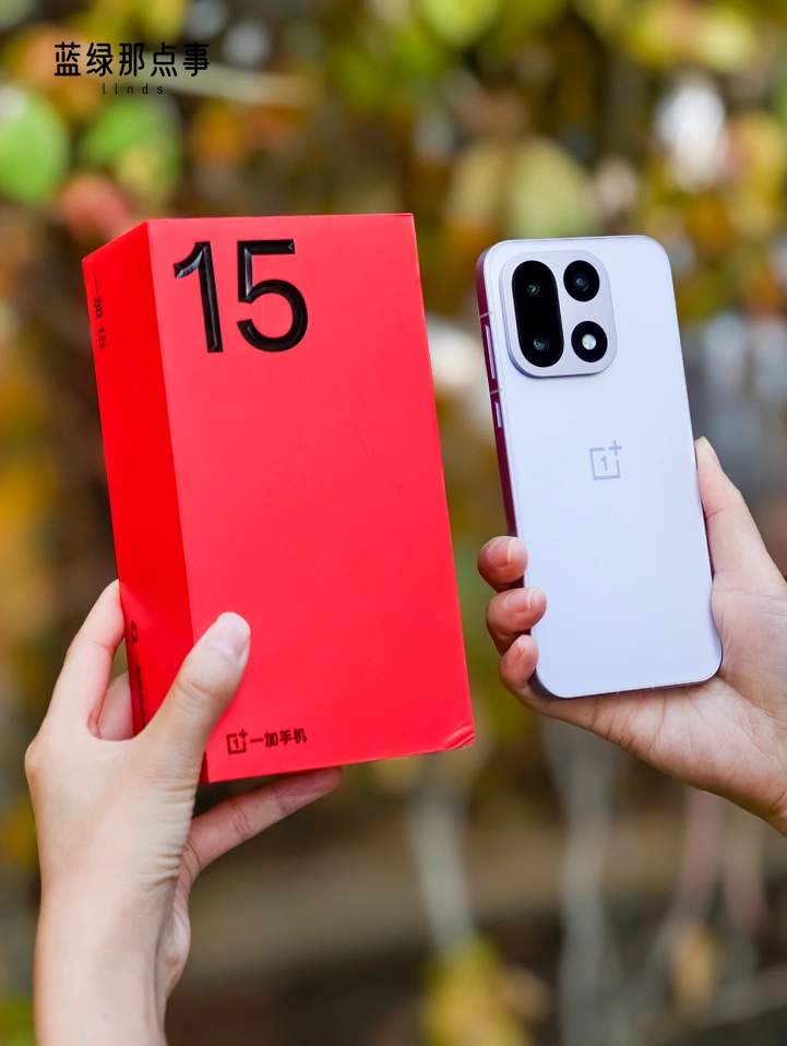 OnePlus 15 временно доступен дешевле 39 000 рублей