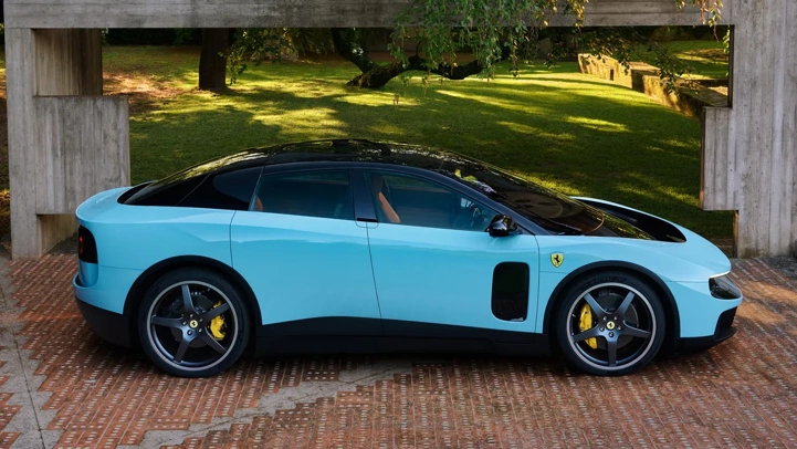 Анонс Ferrari Luce – первый электрокар именитого бренда