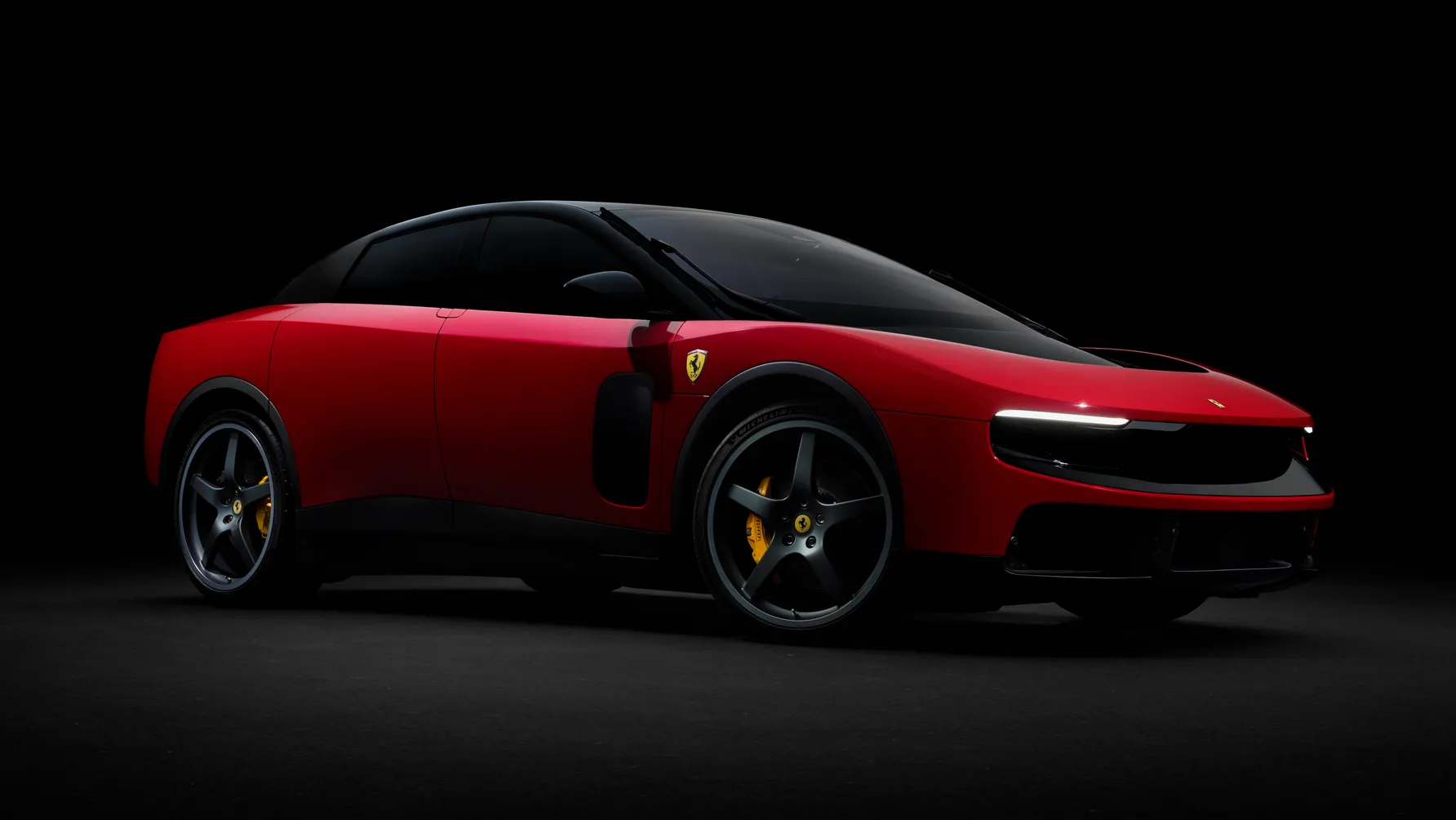 Анонс Ferrari Luce – первый электрокар именитого бренда