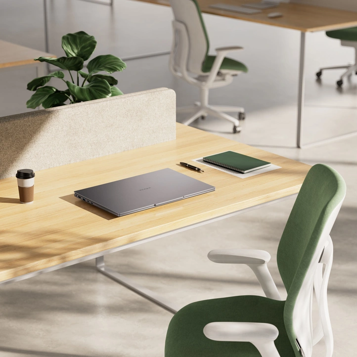 Старт продаж ноутбуков Infinix XBOOK B15 в России: цены и спецпредложения