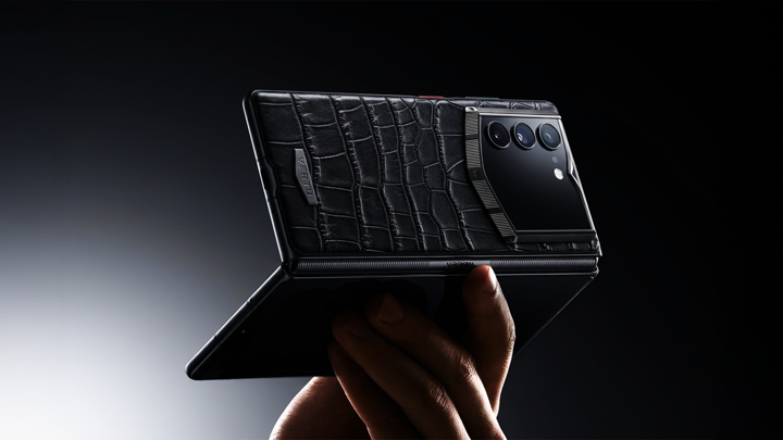 Анонс Vertu AlphaFold: люксовый фолд на Snapdragon 8 Elite