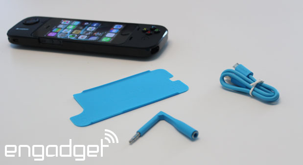 Logitech     iPhone/iPod