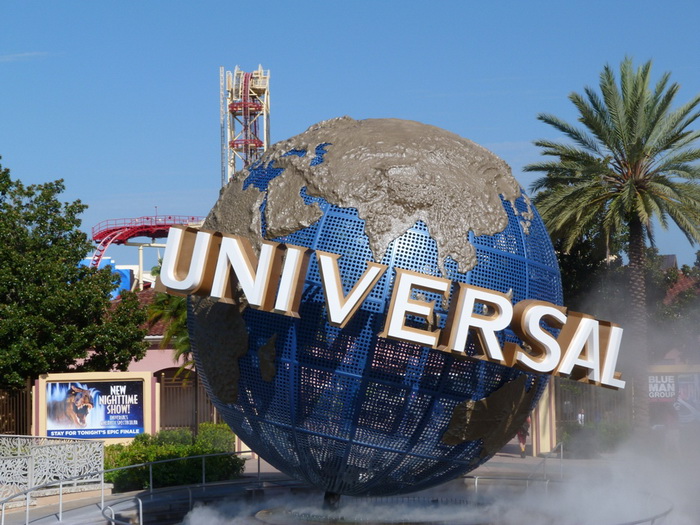 Universal     ()