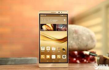     Huawei Mate 8   