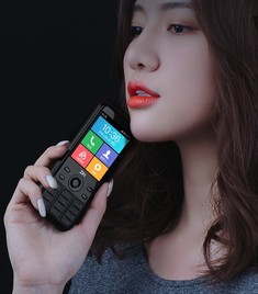 Анонс ZMi Z1: кнопочный 4G-телефон-пауэрбанк от Xiaomi