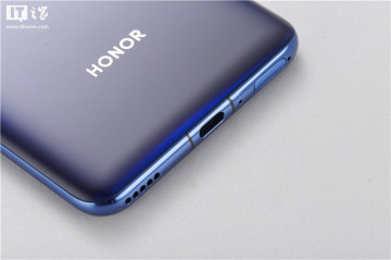 Honor V30      