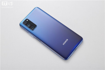 Honor V30      