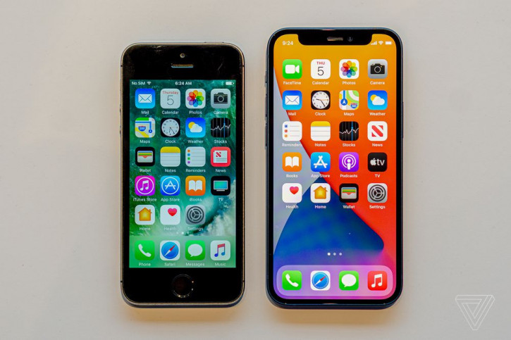 Размер iPhone 12 mini сравнили с iPhone 4S и iPhone 5S [видео]