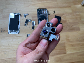   iPhone 12 Pro Max  :    3 
